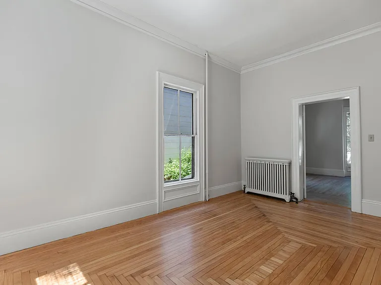 34 Cushman St #1 — Photo 9