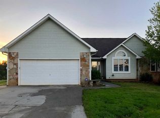 2415 Gentlemens Way, Sevierville, TN 37876