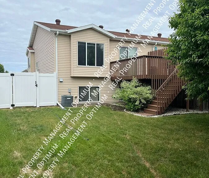 3602 11th St S — Photo 1
