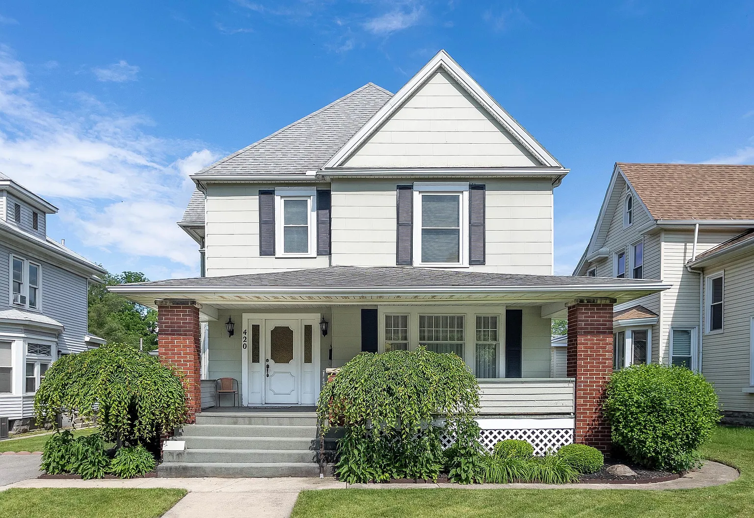 420 N Main St photo 1