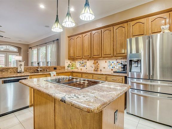 3rd image of 1732 Glenlivet Dr