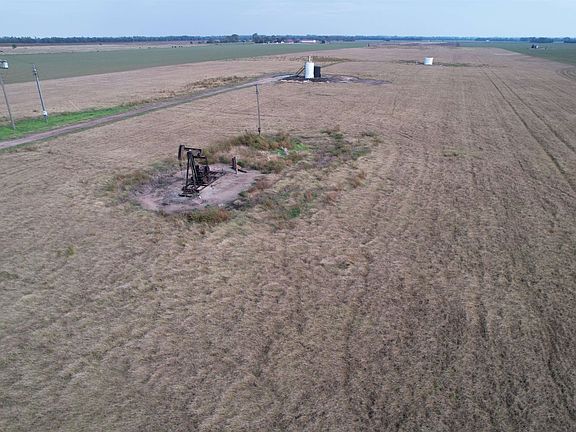 5th image of 0 SE 140th Ave