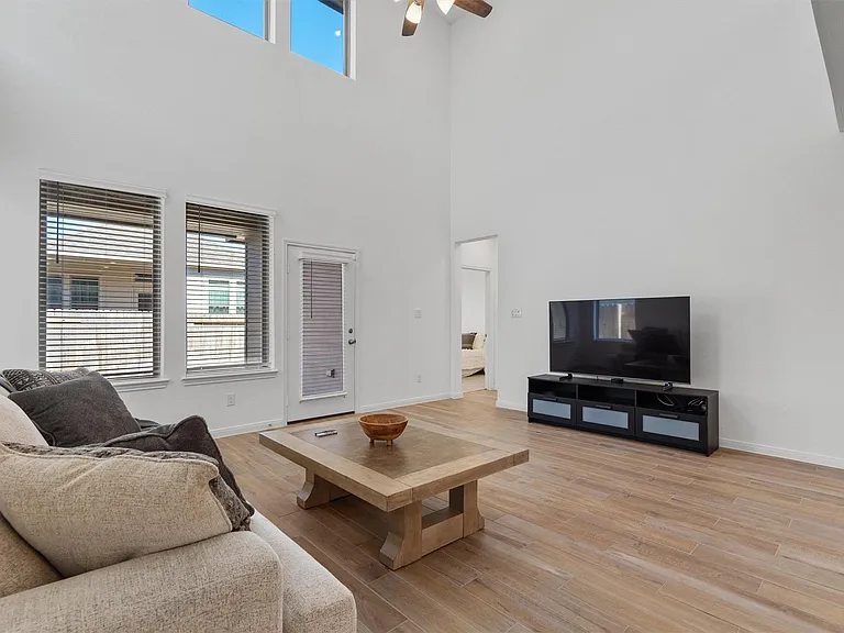 338 Langhorne Bnd — Photo 15