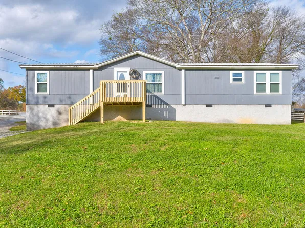 375 French St, Rossville, GA 30741