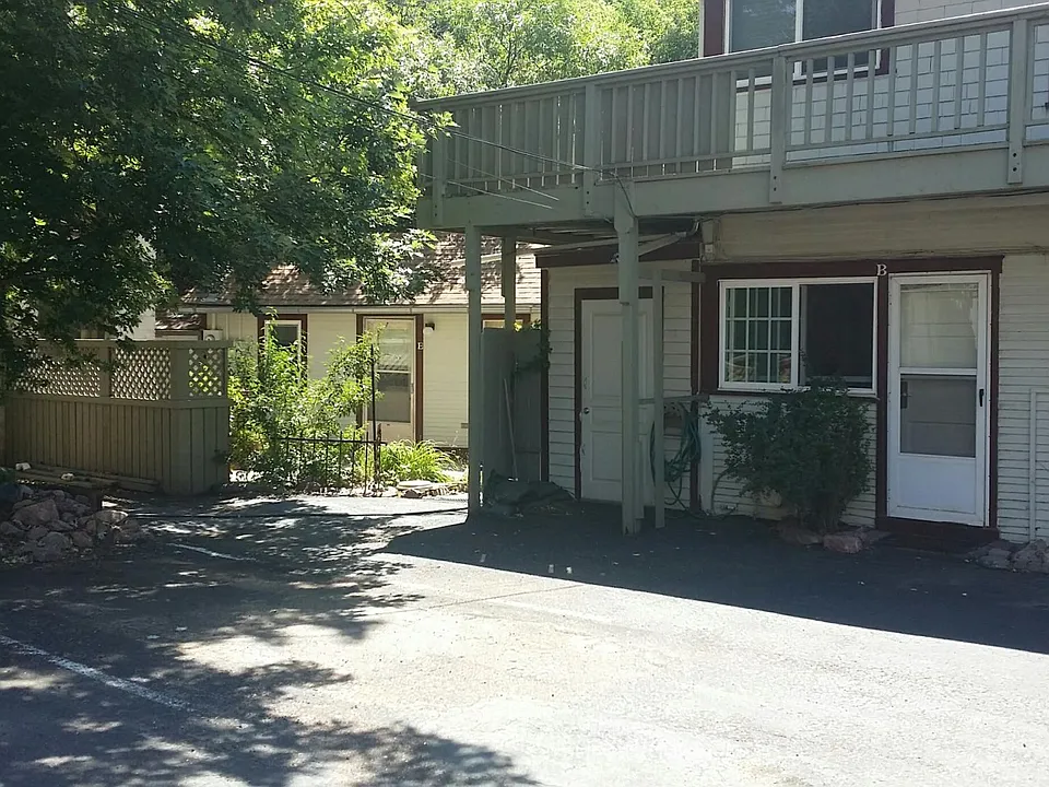 502 Canon Ave #B