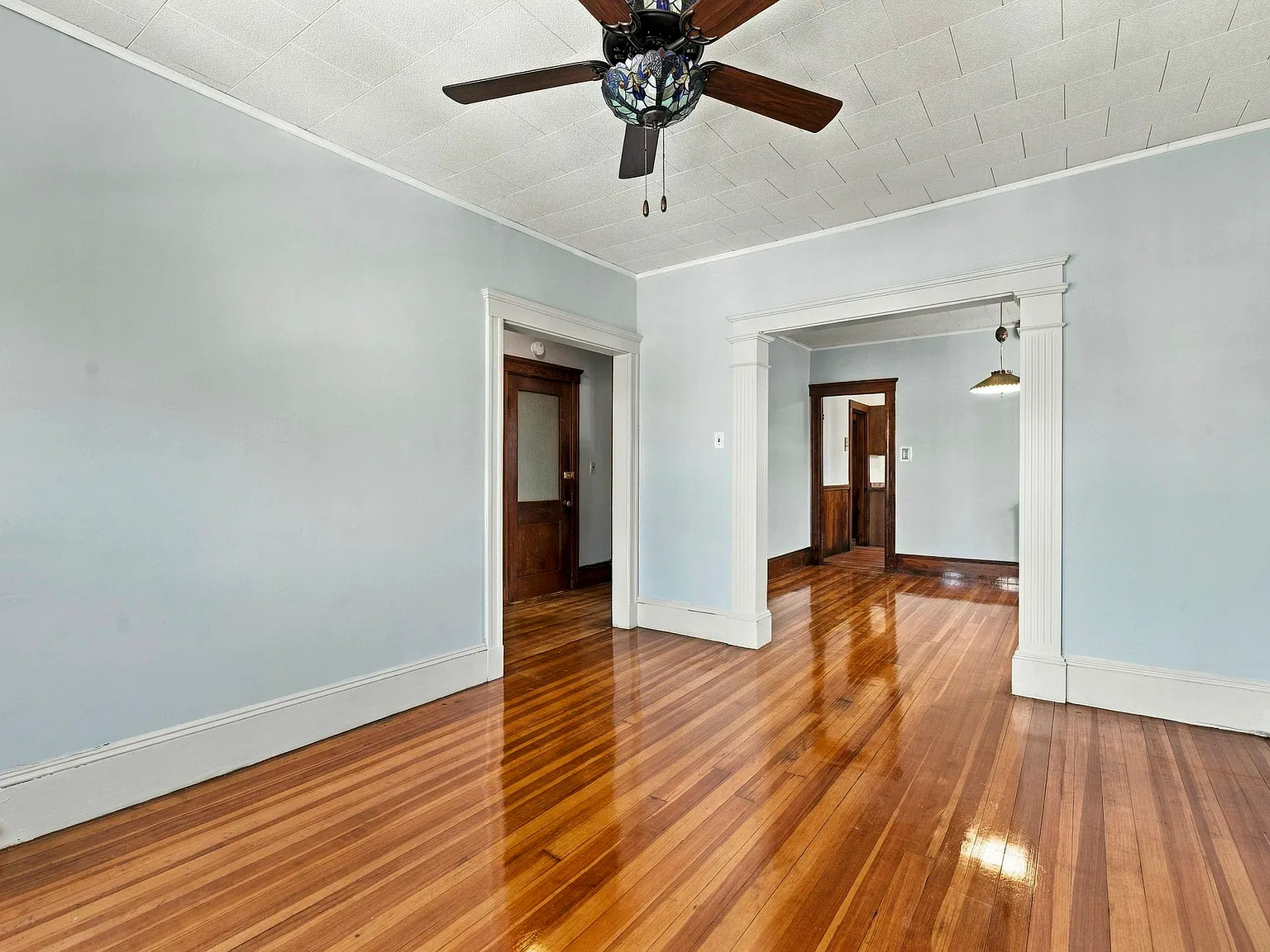 2 bed, 1.0 bath, 1180 sqft, $2,750 — Photo 3