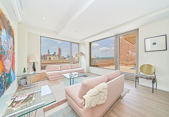 3rd image of 521 W 134th St Penthouse A
