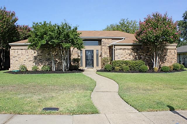 1st image of 1918 Sierra Dr