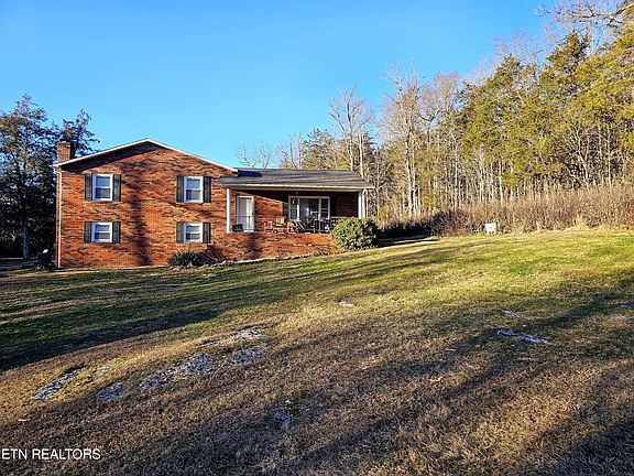 3rd image of 308 Reese Dr
