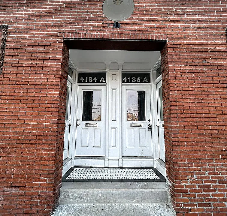 4186 Neosho St