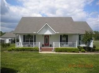 95 McAlister Rd, Fayetteville, TN 37334