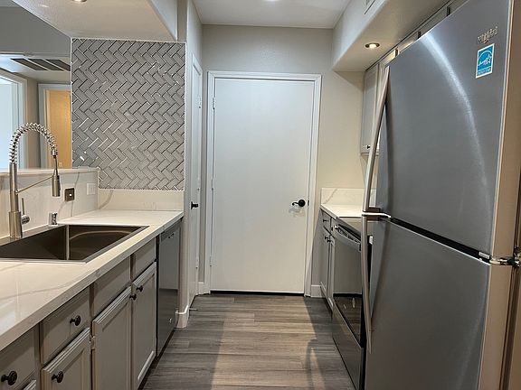 3rd image of 7255 W Sunset Rd #G