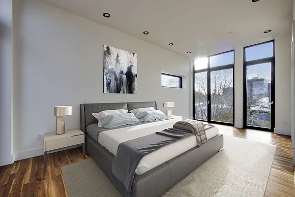 Rented by Compass | media 21