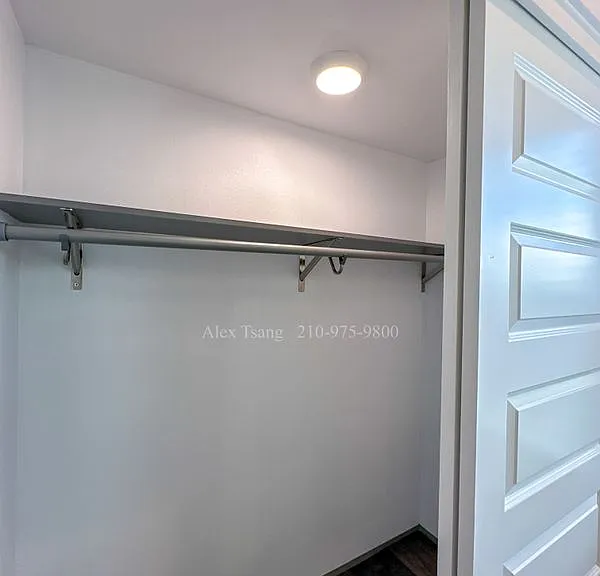225 S Pine St #202 — Photo 17
