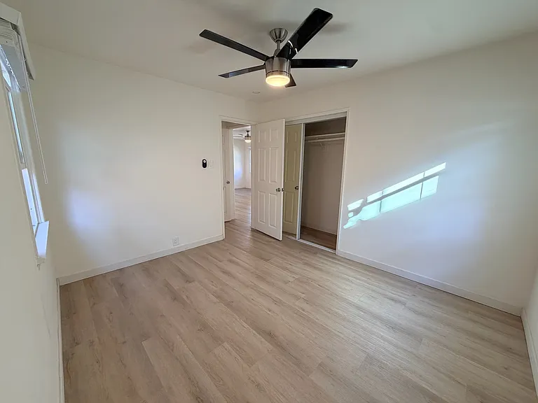 227 N Juanita Ave #227 — Photo 13