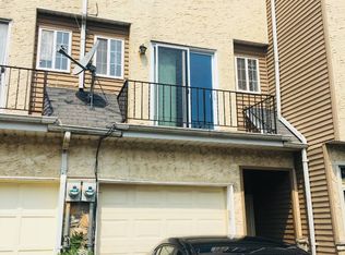55 Skyline Dr, Staten Island, NY 10304