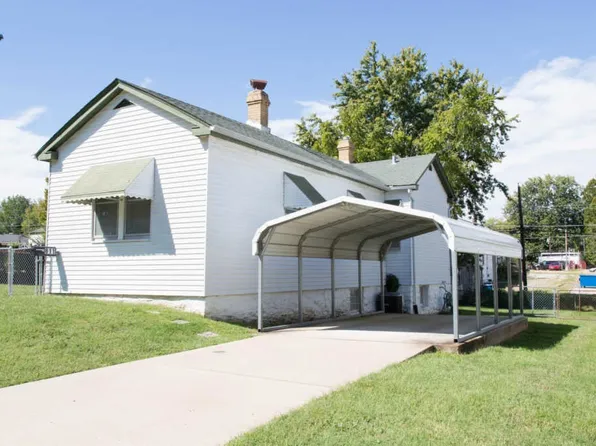 811 Regina Ave, Saint Louis, MO 63125