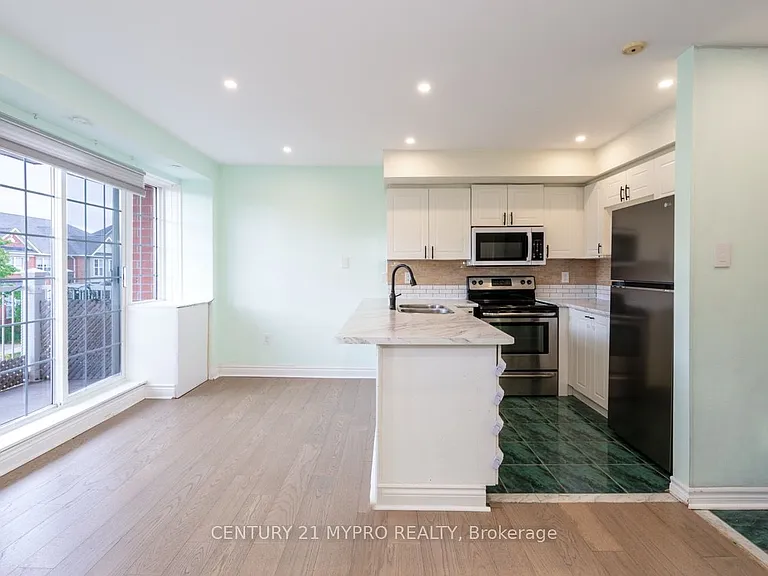 98 Cornell Park Ave #B202 — Photo 5