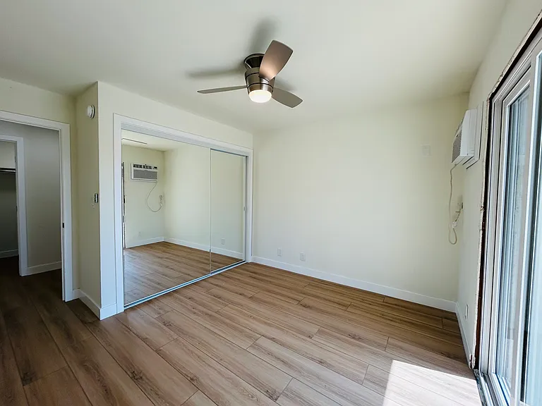 920 Venice Blvd — Photo 8