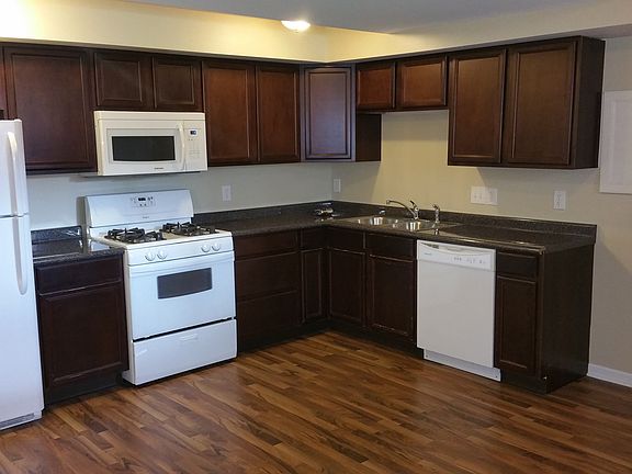 3rd image of 1335 Fair Ave #2B