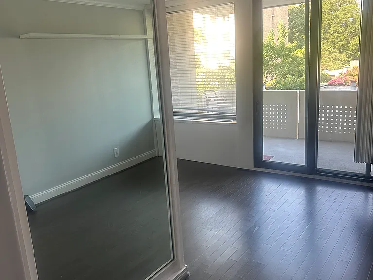 300 M St SW #203 — Photo 11