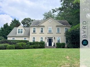 3808 Ivyglen Dr, Henrico, VA 23233