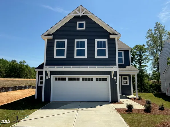 218 Oriole Dr #164, Angier, NC 27501