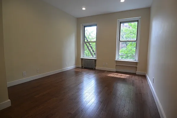 Rented by City Connections Realty | media 1