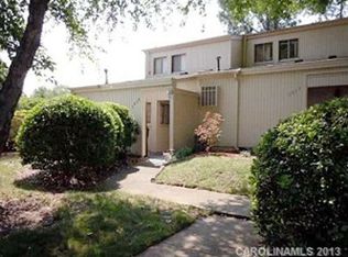 3615 Willow Point Dr, Charlotte, NC 28277