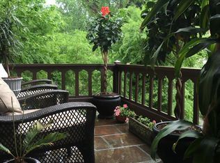 1064 Everett Ave APT 6, Louisville, KY 40204