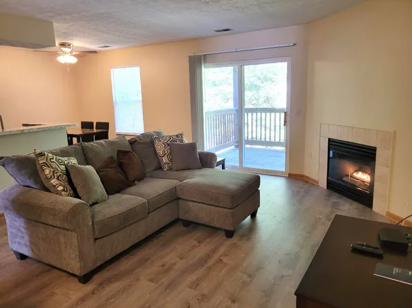 1297 High St APT 204, Wadsworth, OH 44281