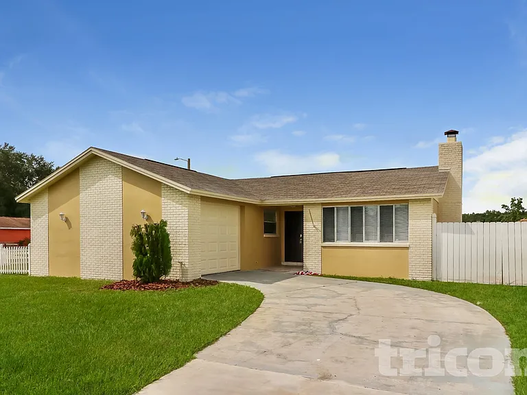 8235 Donaldson Dr — Photo 1