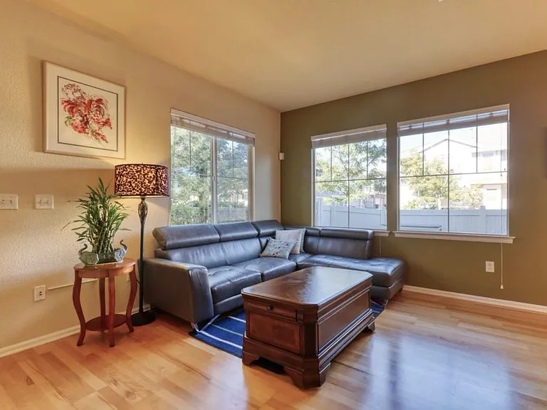 234 Whitehaven Cir — Photo 4