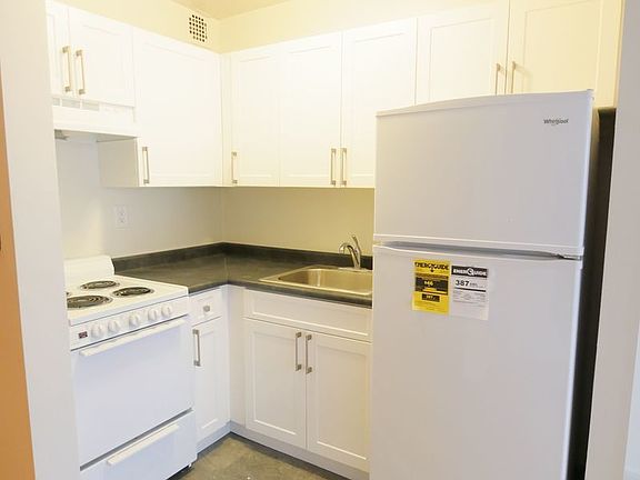 5th image of 315 E 85th St APT 3D
