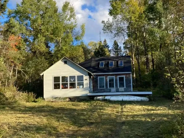 3034 Halls Stream Rd, Pittsburg, NH 03592