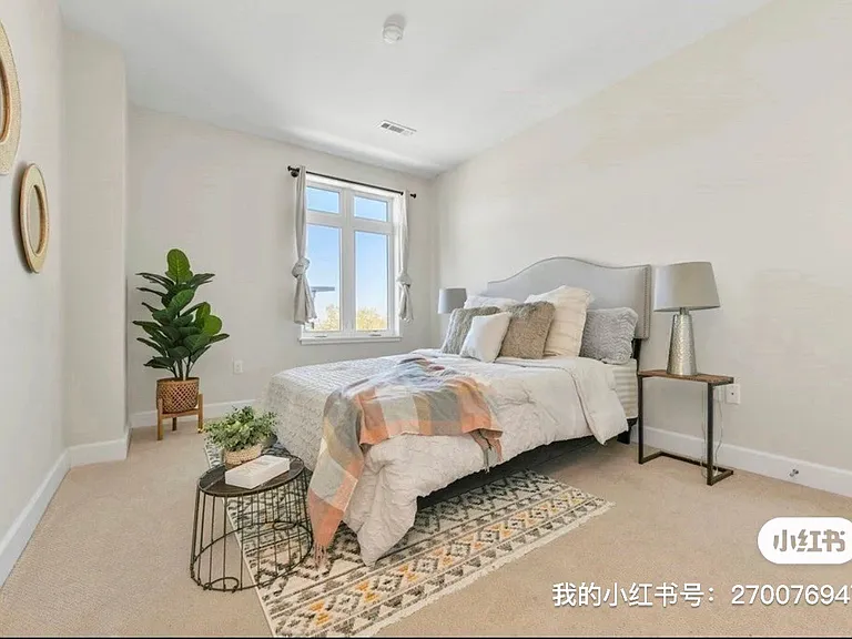 1501 Commonwealth Ave #402 — Photo 9