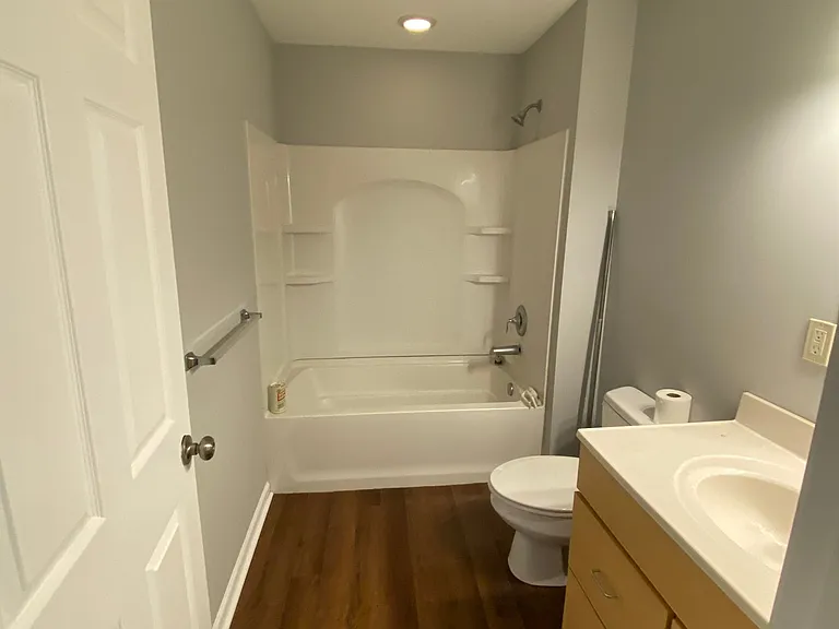 6804 Detroit Ave #3 — Photo 9