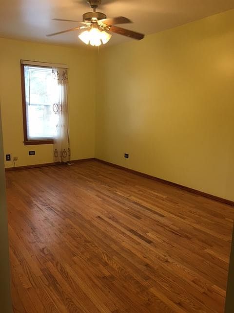 Living room with newly remodelled hardwood floor.