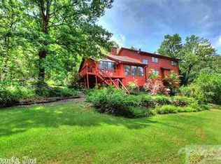 20300 River View Dr, Roland, AR 72135