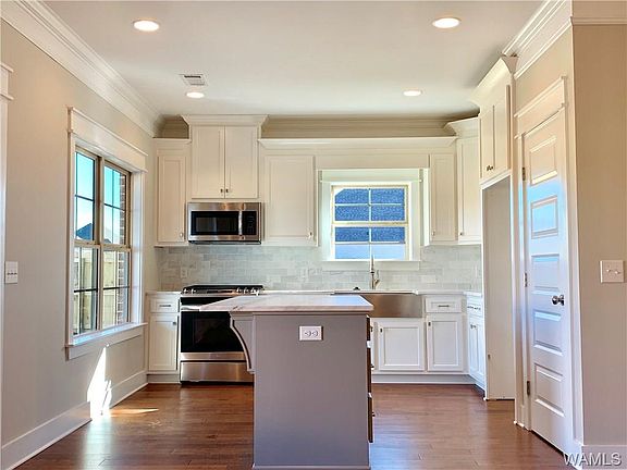 5th image of 11156 Davis Pl
