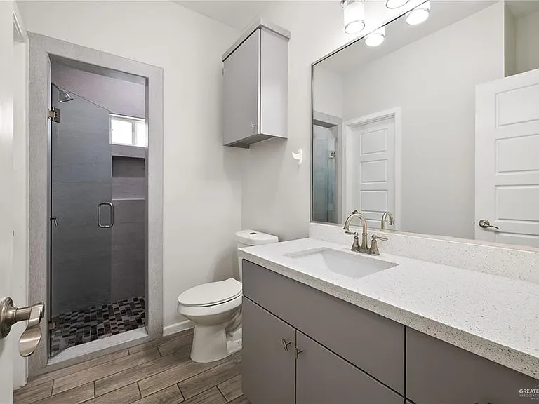 4709 Magnolia Ave #4 — Photo 7