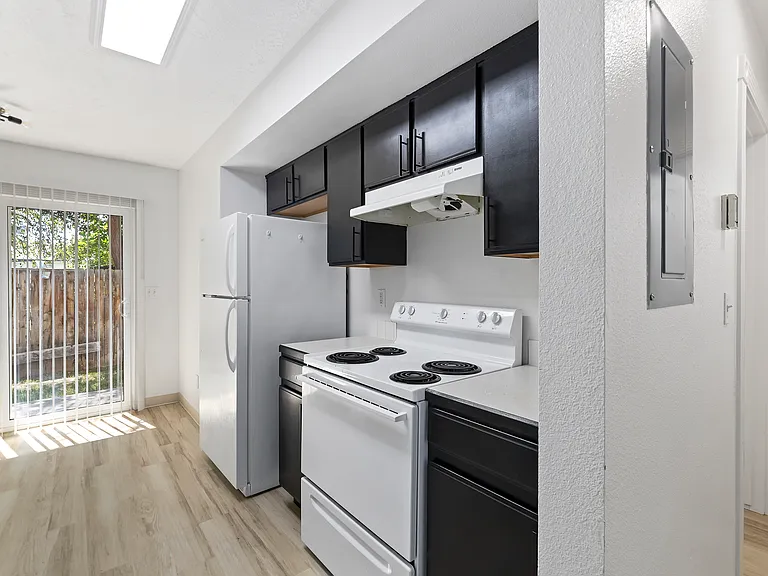 1270 N Stephanie Ln #101 — Photo 12