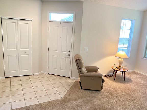 5th image of 656 Albion Pl