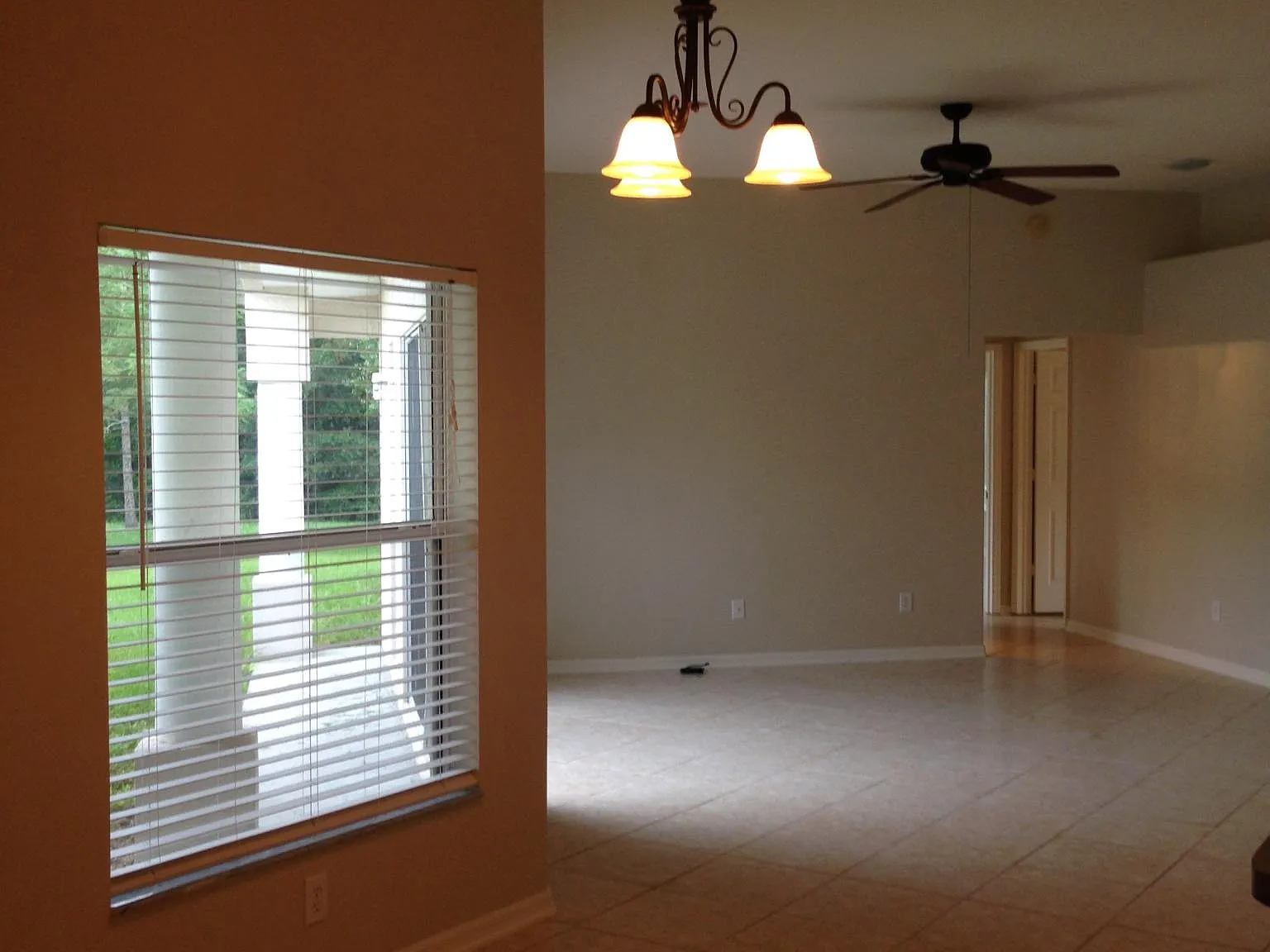 5 bed, 2787 sqft, $3,100 — Photo 3