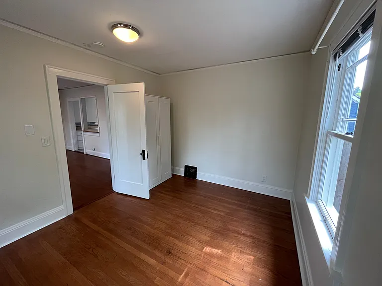 7228 N Villard Ave #A — Photo 10