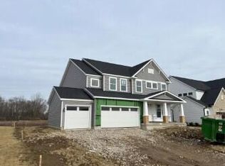 207 Bucklewell Dr, Delaware, OH 43015