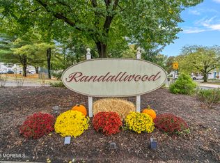 610 Randall Way, Aberdeen, NJ 07747