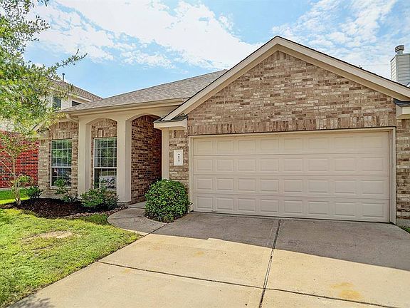 2nd image of 9615 Elizabeths Glen Ln