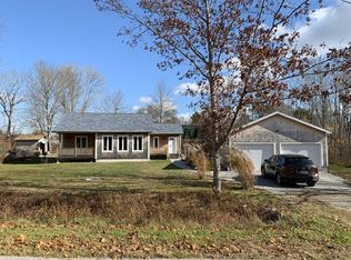 128 Parr St, Shelburne, NS B0T1W0