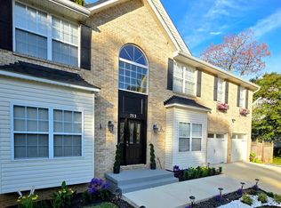 713 Bonnie Meadow Ln, Fort Washington, MD 20744